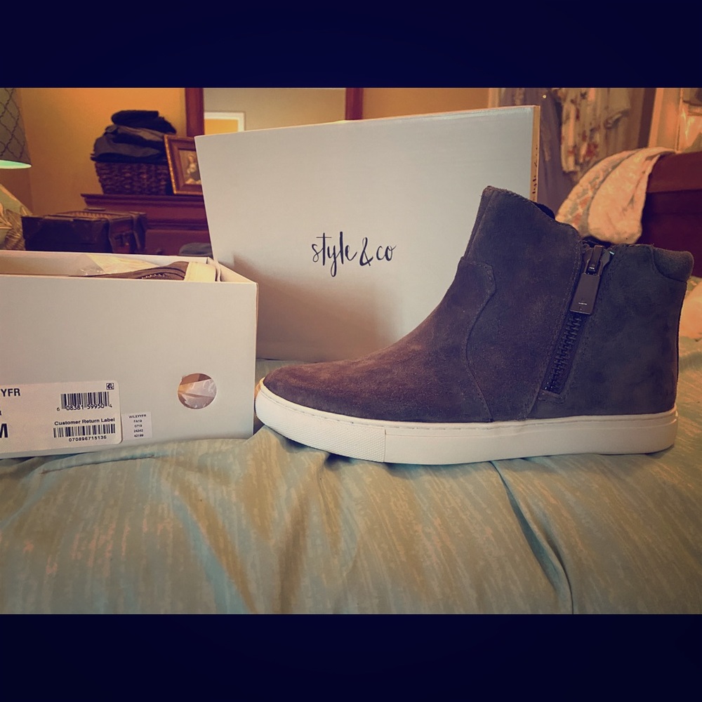 Shoes